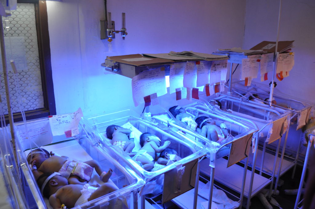 World's most premature baby defies sub-1% survival odds to break